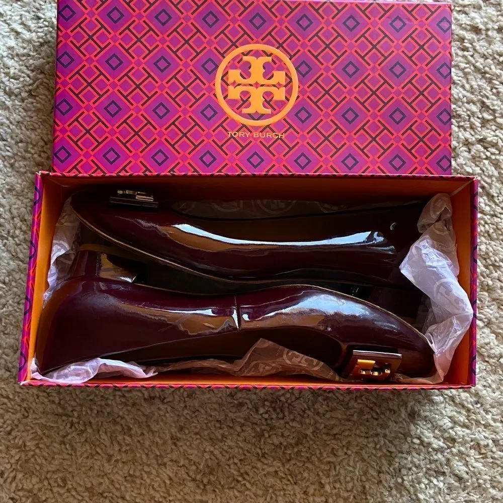 Tory Burch Gigi Burgundy Red Midi Heel Pump Size 7